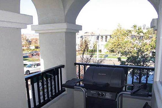 Brookside Walk  Residence 1 balcony