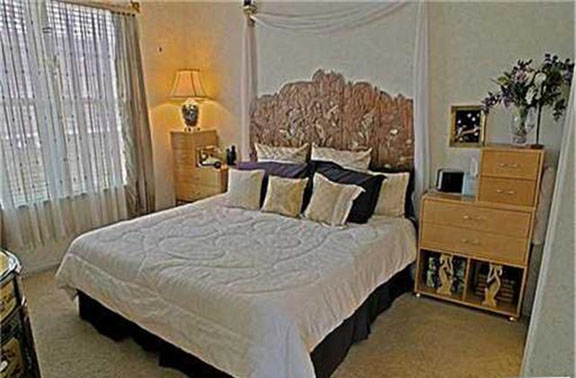 Valencia Bridgeport Spinnaker Point Plan 1 & 2 master bedroom