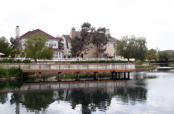 long-jetty-and-homes-1