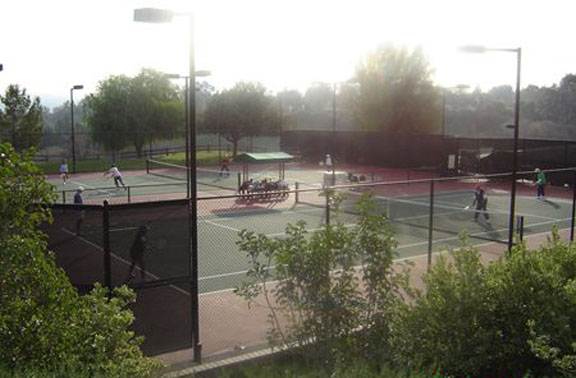 valencia-summit-goldcrest-tennis-courts