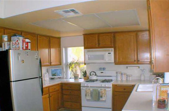 Valencia Summit San Marino Tract Plan 71 kitchen photograph