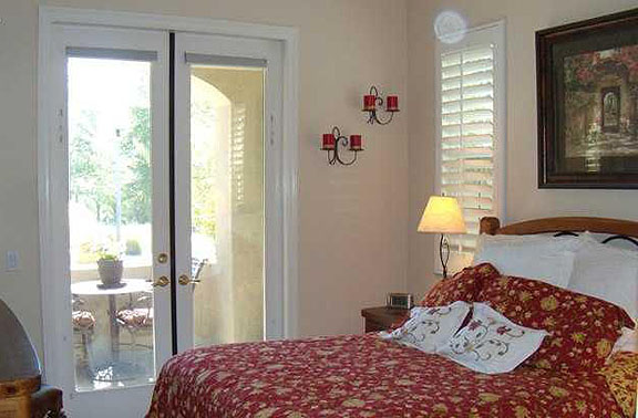 Valencia Woodlands Garland Plan 1 guest bedroom