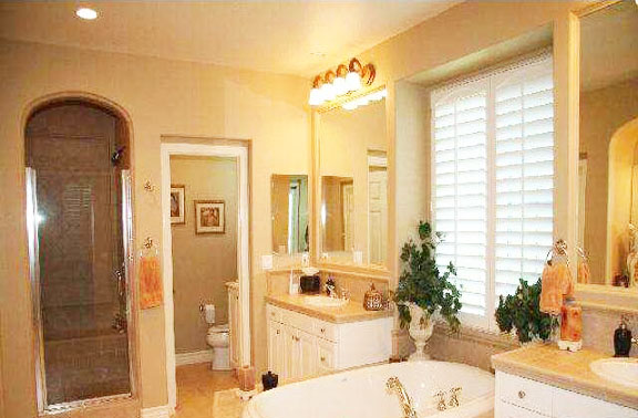 presidio-plan-2-master-bathroom-4