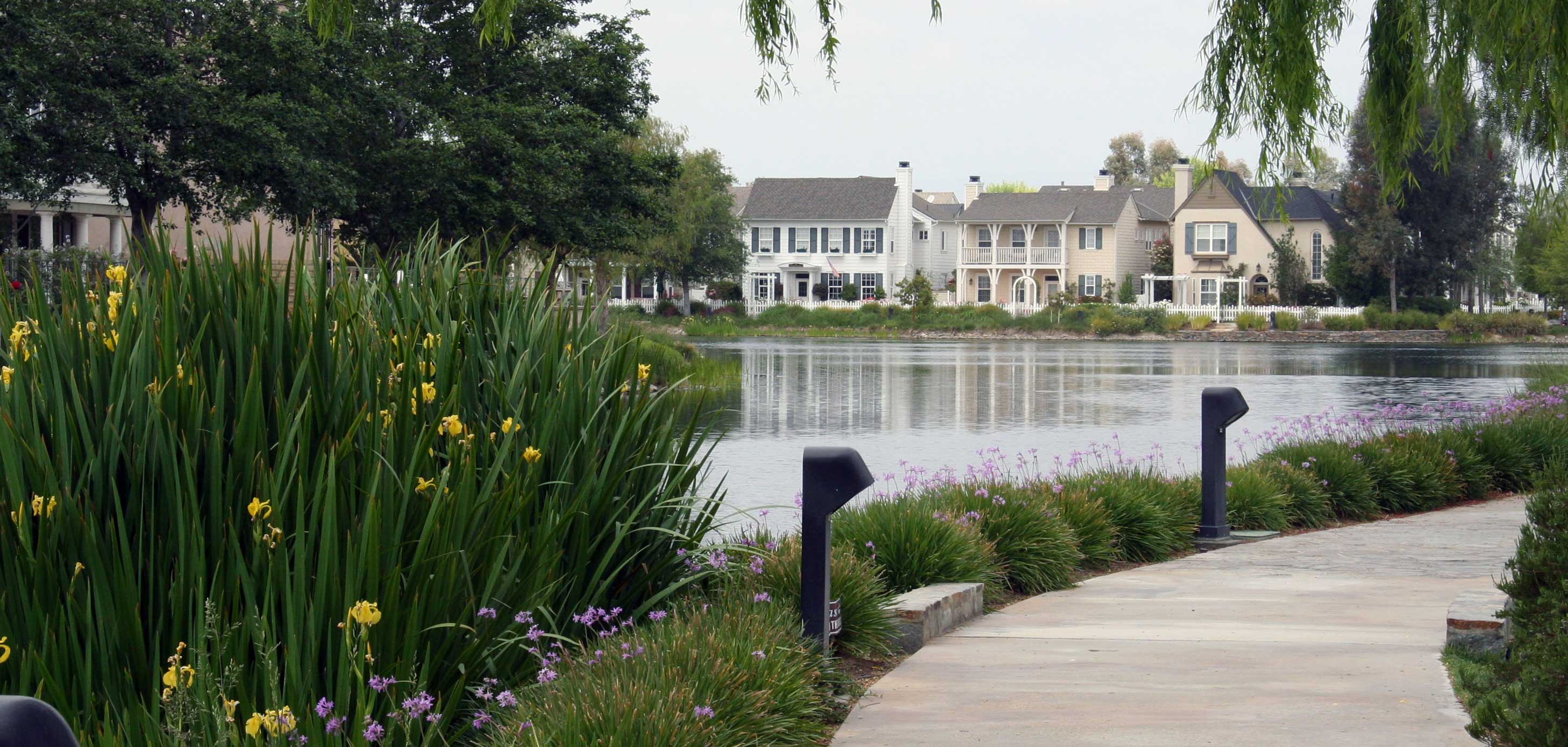 Valencia Bridgeport real estate